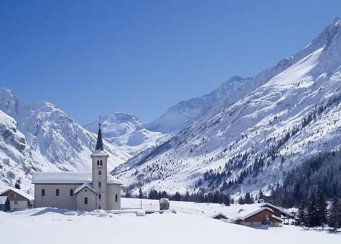 Evasion Alpine - Vue Imprenable & Confort Moderne Appartement *